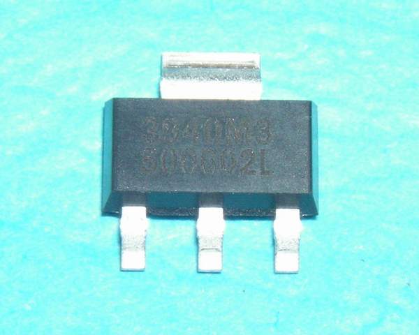 LM2940